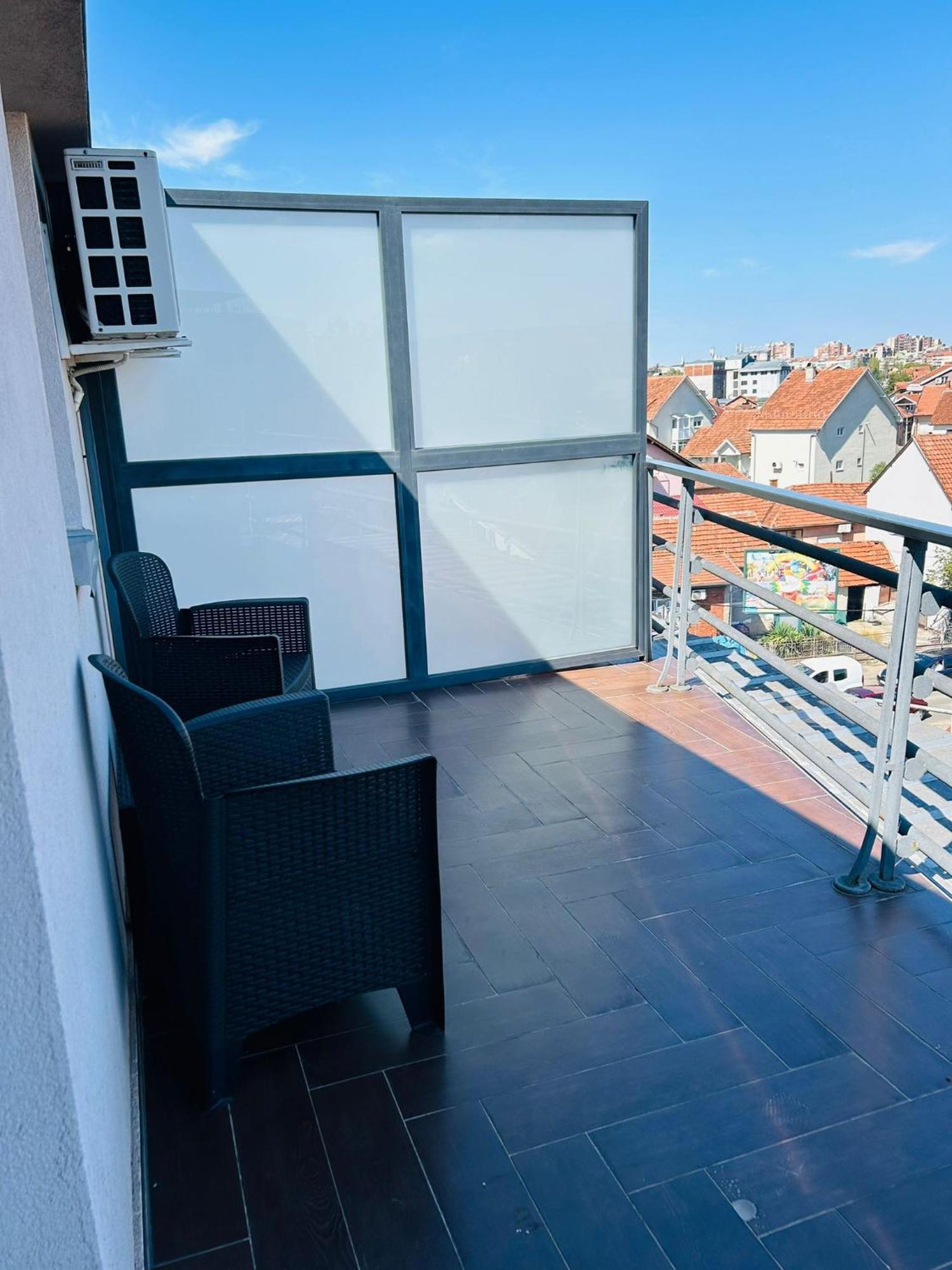 Garni Hotel Ema Kragujevac Luaran gambar