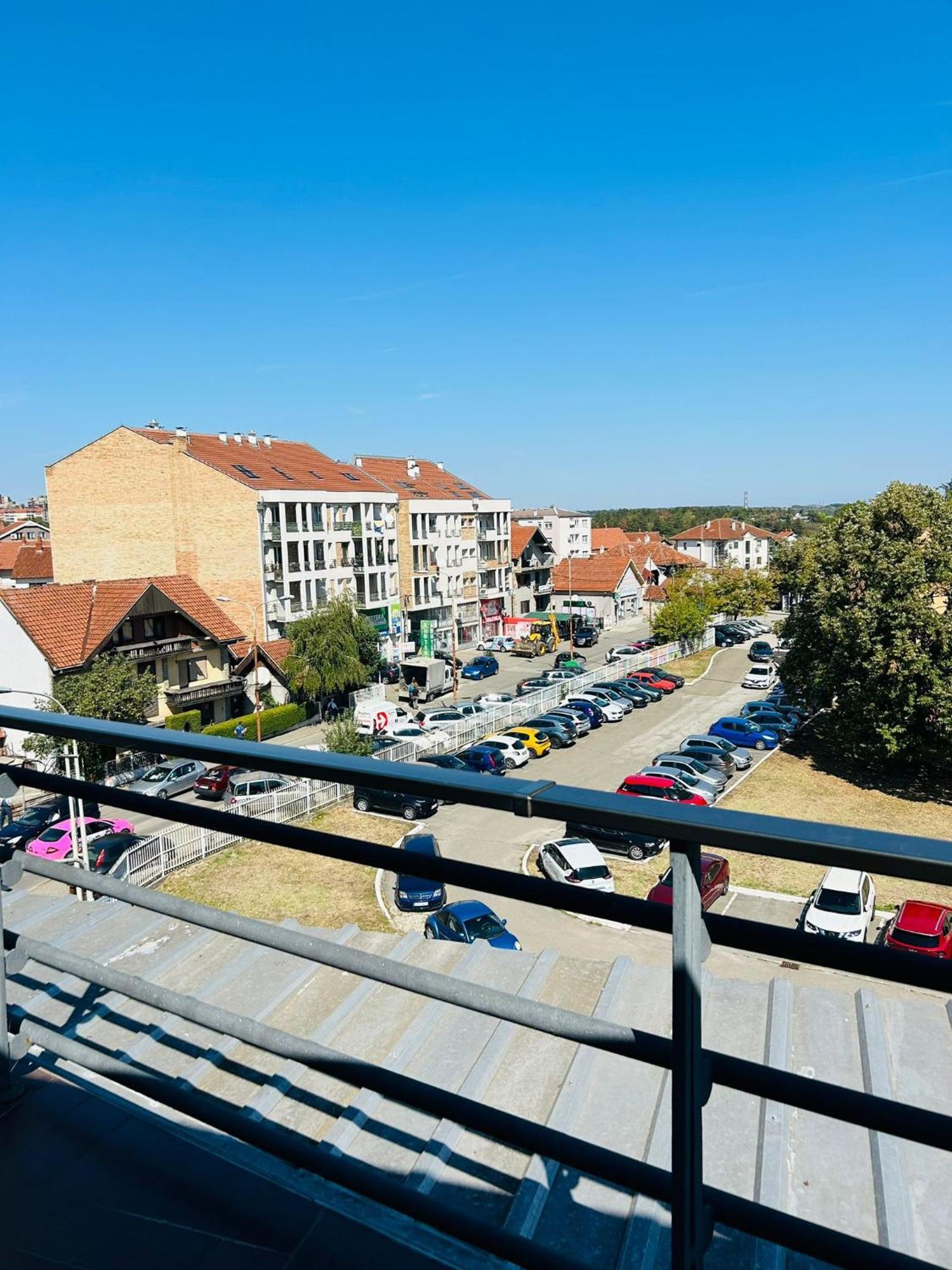 Garni Hotel Ema Kragujevac Luaran gambar